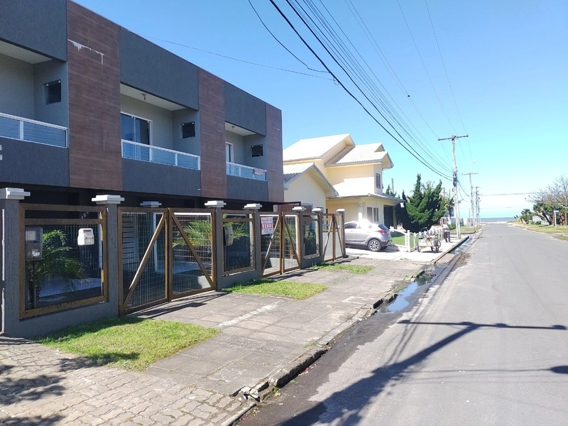 Casas Sobrados: 7ª foto da galeria de imagens do imóvel