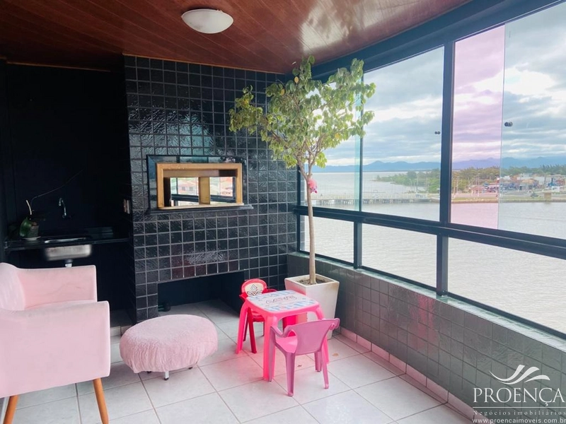 Apartamento de frente para o Rio.: 7ª foto da galeria de imagens do imóvel