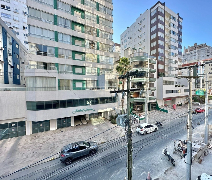 Apartamento de frente, 2 dormitórios, centro de Capão da Canoa.: 11ª foto da galeria de imagens do imóvel