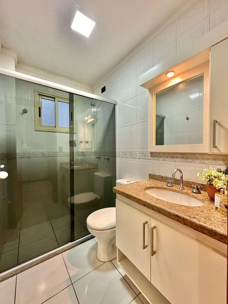 Apartamento de frente, 2 dormitórios, centro de Capão da Canoa.: 15ª foto da galeria de imagens do imóvel