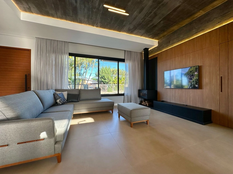 Casa 5 Dormitórios Mobiliada e Decorada ( Atlântida / Xangri-lá ): 15ª foto da galeria de imagens do imóvel