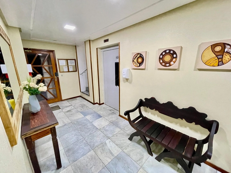 Apartamento 01 dormitório com box na Zona Nova: 1ª foto da galeria de imagens do imóvel