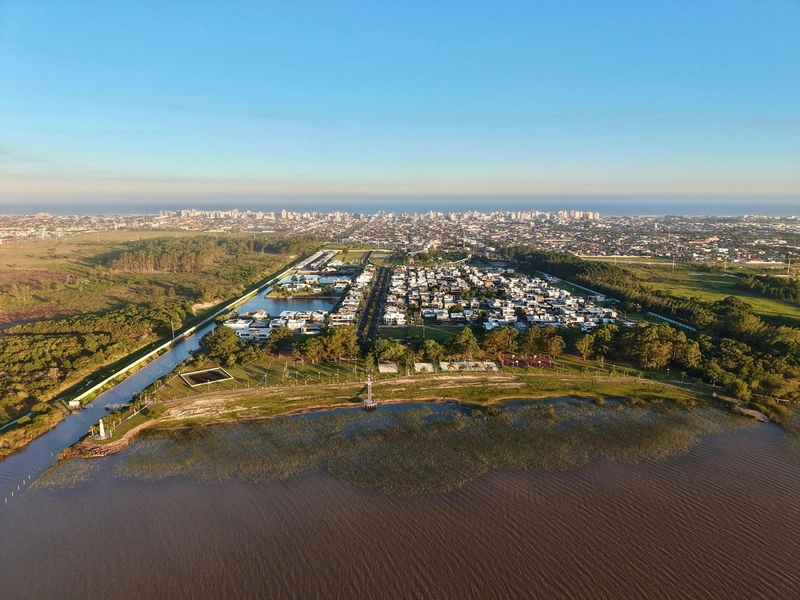 Sobrado 4 suítes - Cond velas da Marina - Capão da Canoa: 27ª foto da galeria de imagens do imóvel