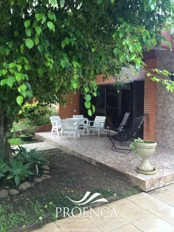 Sobrado com 4 dormitórios com piscina: 9ª foto da galeria de imagens do imóvel