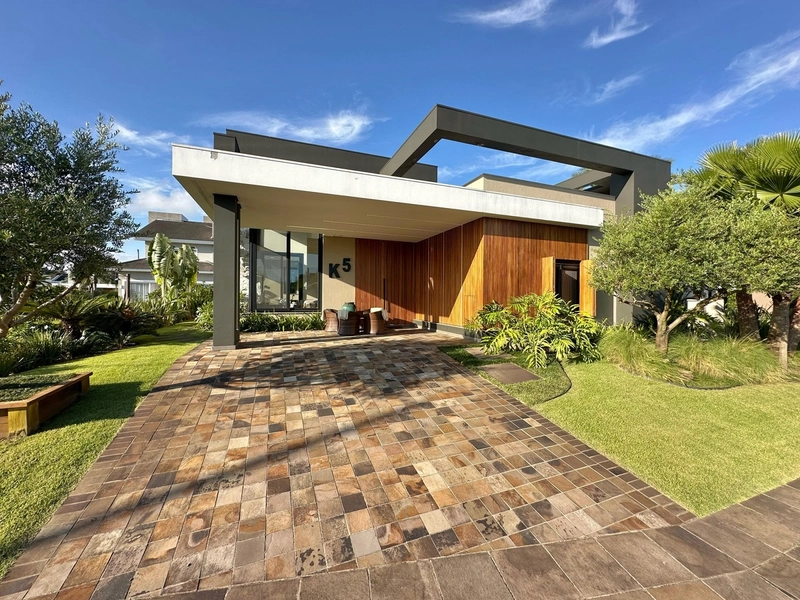Casas em condomínio 4 suítes, centro de Xangri-lá, Quintas do Lago.: 30ª foto da galeria de imagens do imóvel