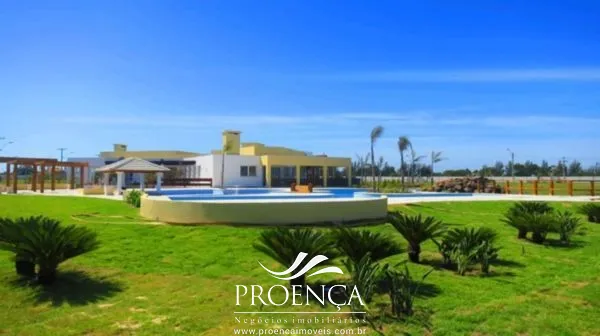 Excelente Casa Terreá, próximo ao clube, 4 Suites.: 3ª foto da galeria de imagens do imóvel