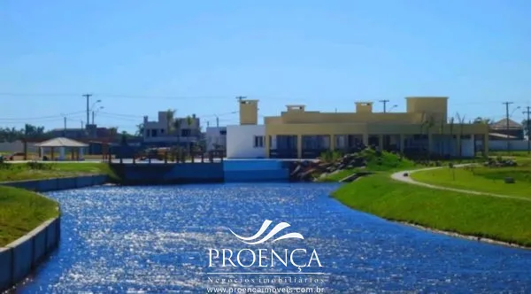 Excelente Casa Terreá, próximo ao clube, 4 Suites.: 1ª foto da galeria de imagens do imóvel