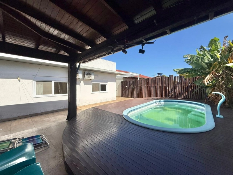 Casa 3 quartos 190m² Mobiliada e Decorada ( Zona Nova de Capão ): 13ª foto da galeria de imagens do imóvel