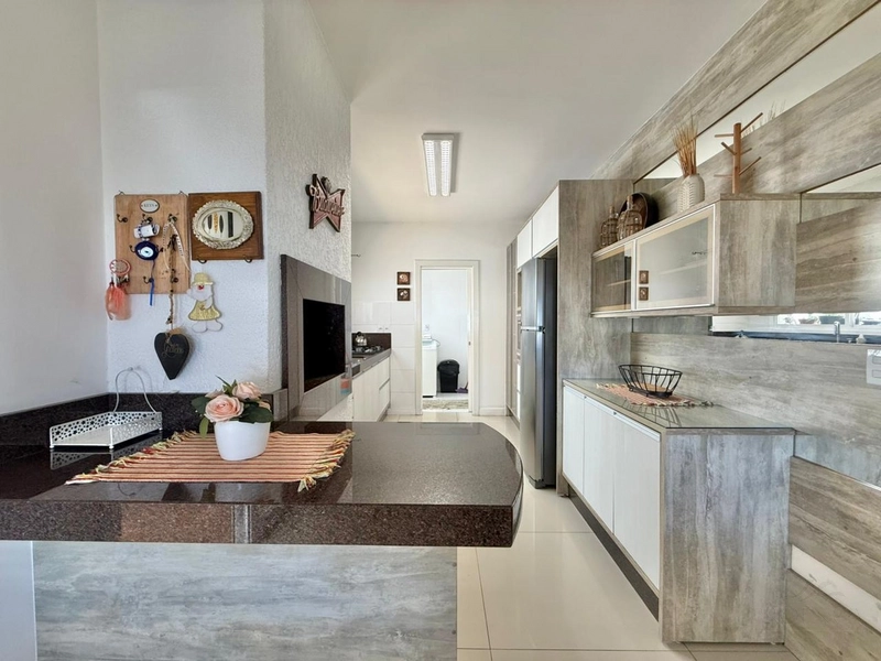 Casa 3 quartos 190m² Mobiliada e Decorada ( Zona Nova de Capão ): 6ª foto da galeria de imagens do imóvel