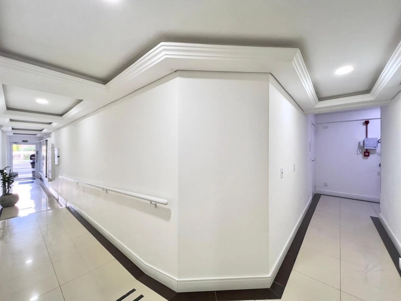 APARTAMENTO MOBILIADO À VENDA! 03 DORMITÓRIOS NO CENTRO DE CAPÃO: 9ª foto da galeria de imagens do imóvel