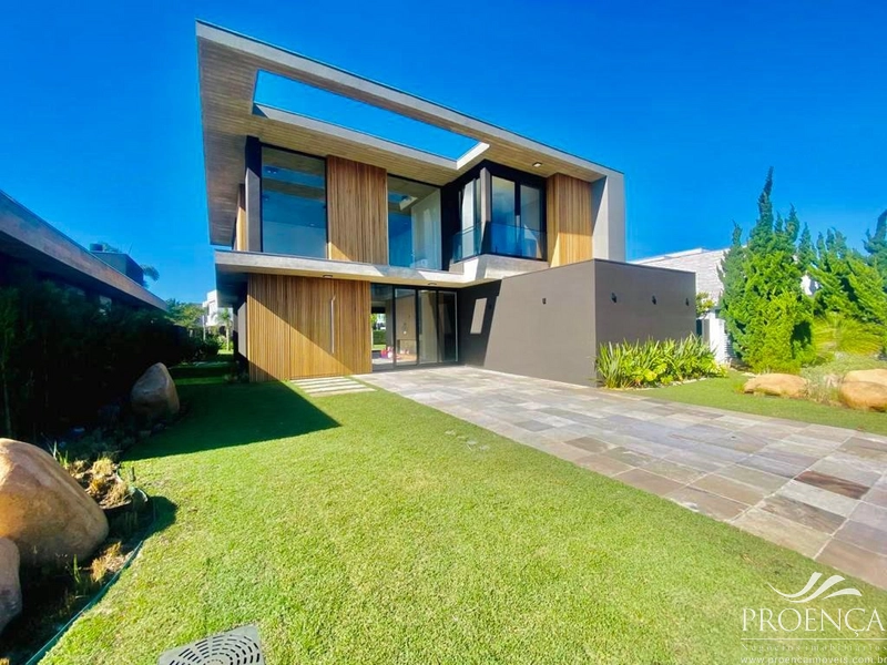 Casa Condomínio Fechado 5 suítes, Área verde e Beira Lago, Xangrilá.: 2ª foto da galeria de imagens do imóvel