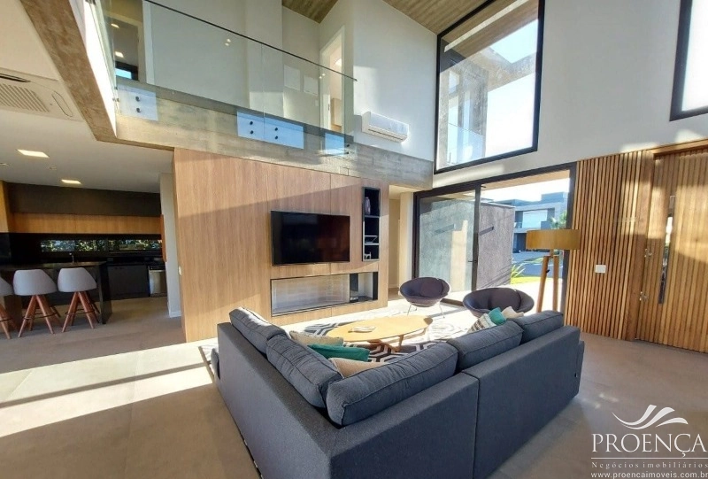 Casa Condomínio Fechado 5 suítes, Área verde e Beira Lago, Xangrilá.: 4ª foto da galeria de imagens do imóvel