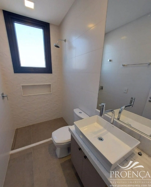 Casa Condomínio Fechado 5 suítes, Área verde e Beira Lago, Xangrilá.: 15ª foto da galeria de imagens do imóvel