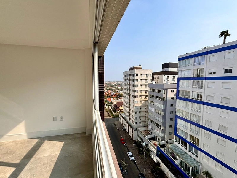 Apartamento 03 dormitórios Bairro Navegantes 02 quadras do Mar: 7ª foto da galeria de imagens do imóvel