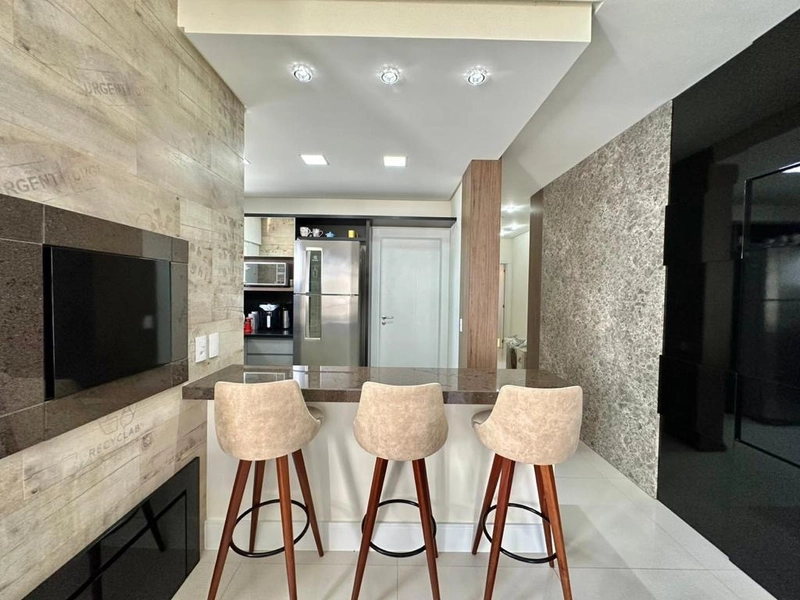 Apartamento de frente ,mobiliado e decorado! 2 dormitórios com suíte!: 5ª foto da galeria de imagens do imóvel