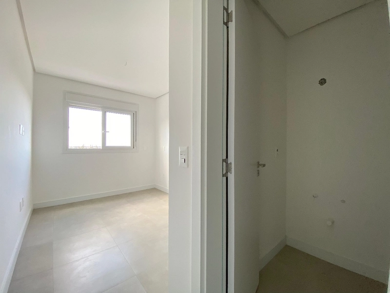 APARTAMENTO 02 SUÍTES - VISTA PARA O MAR!! ( Lisboa ): 3ª foto da galeria de imagens do imóvel