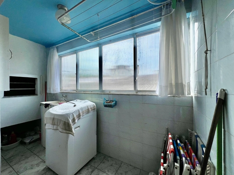 Apartamento de 2 dormitórios, centro de Capão da Canoa.: 5ª foto da galeria de imagens do imóvel