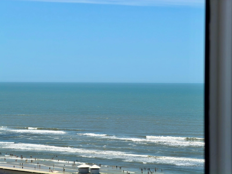 APARTAMENTO 4 SUÍTES COM AMPLA VISTA PARA O MAR: 43ª foto da galeria de imagens do imóvel