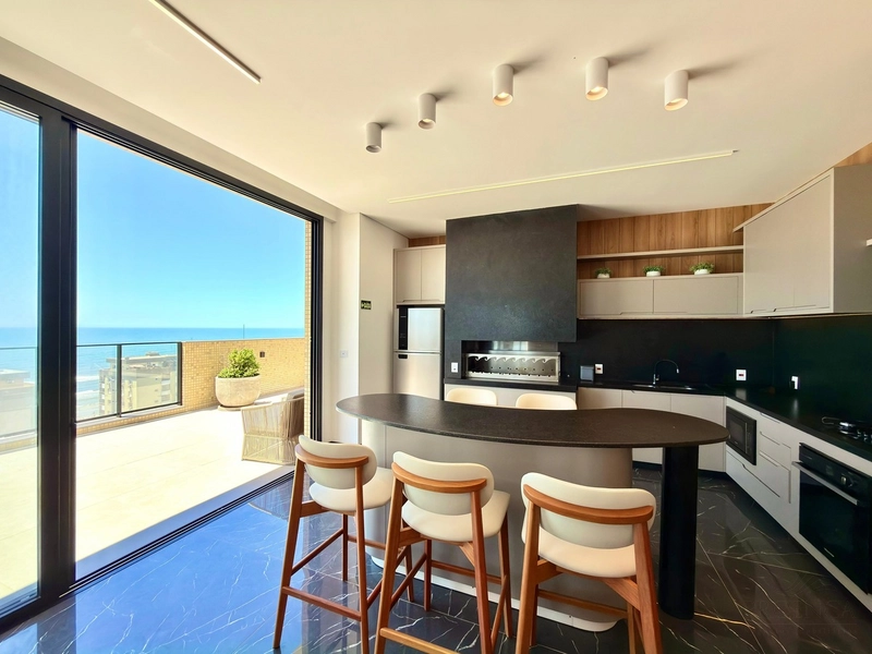 APARTAMENTO 4 SUÍTES COM AMPLA VISTA PARA O MAR: 18ª foto da galeria de imagens do imóvel
