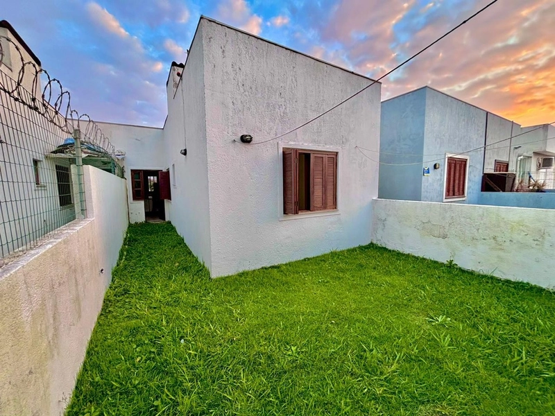 Casa bem localizada na Av. Principal! - Nova Guarani - Capão da canoa: 10ª foto da galeria de imagens do imóvel