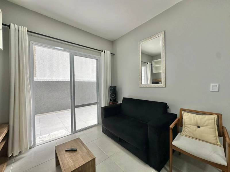 APARTAMENTO DE 1 DORMITÓRIO COM TERRAÇO EM L À VENDA – ZONA NOVA | CAP: 8ª foto da galeria de imagens do imóvel