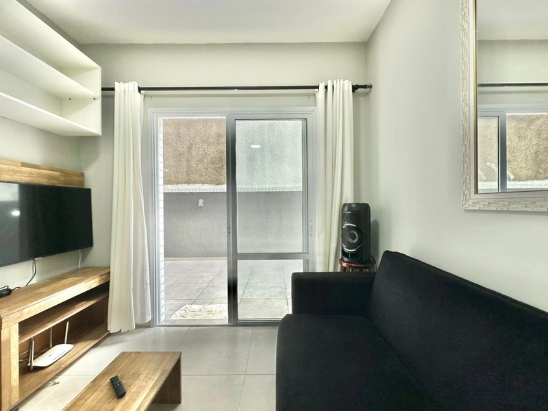 APARTAMENTO DE 1 DORMITÓRIO COM TERRAÇO EM L À VENDA – ZONA NOVA | CAP: 3ª foto da galeria de imagens do imóvel