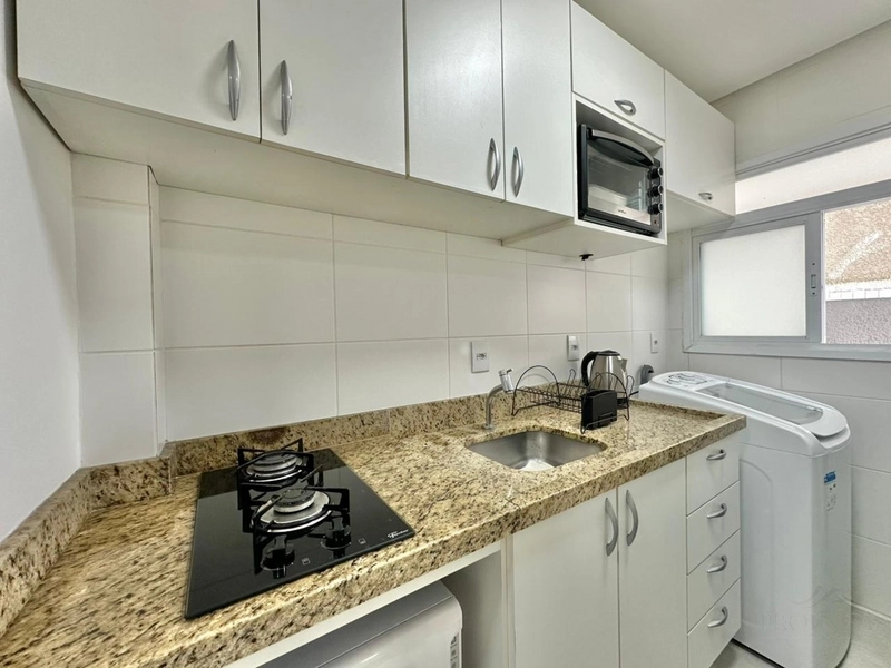 APARTAMENTO DE 1 DORMITÓRIO COM TERRAÇO EM L À VENDA – ZONA NOVA | CAP: 9ª foto da galeria de imagens do imóvel