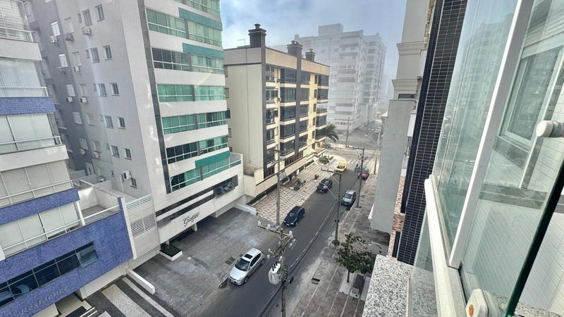 Apartamento de 2 dormitórios, 1 suíte, box, mobiliado, Capão da Canoa: 1ª foto da galeria de imagens do imóvel