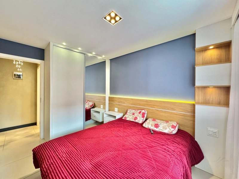 Apartamento de 2 Dormitórios  com box ( Piscina vista mar ): 14ª foto da galeria de imagens do imóvel