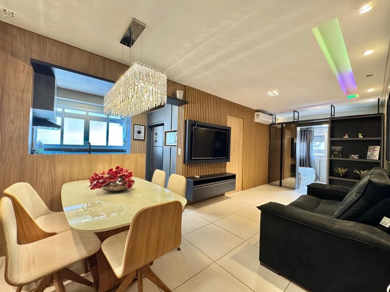 Apartamento de 2 Dormitórios  com box ( Piscina vista mar ): 1ª foto da galeria de imagens do imóvel