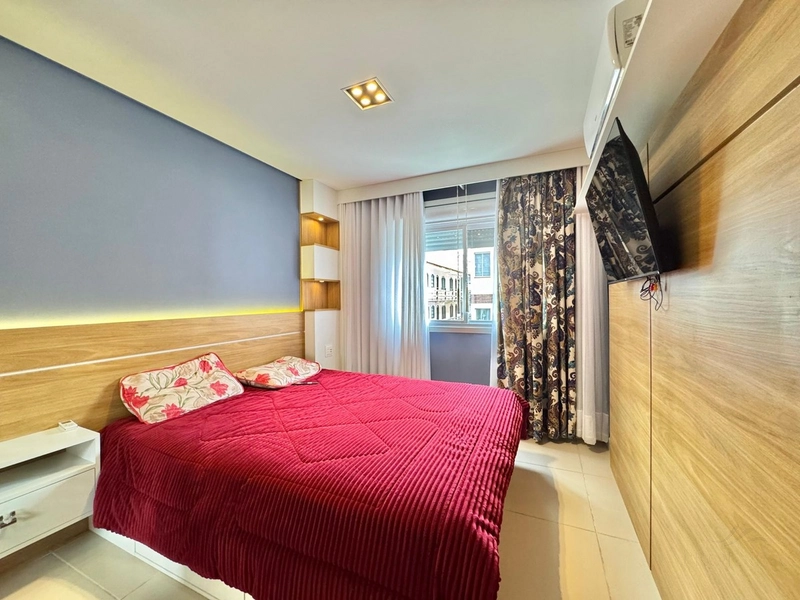 Apartamento de 2 Dormitórios  com box ( Piscina vista mar ): 12ª foto da galeria de imagens do imóvel