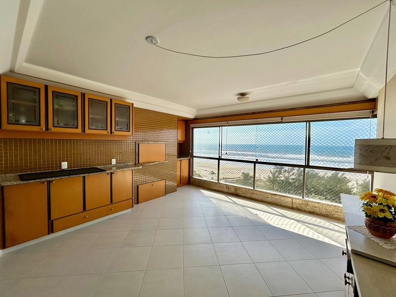 Apartamento à beira mar na divisa de Atlântida: 1ª foto da galeria de imagens do imóvel