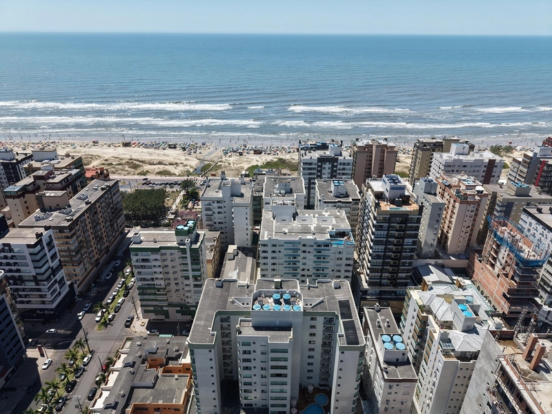 APARTAMENTO 2 DORM. À VENDA COM SACADA DE FRENTE: 1ª foto da galeria de imagens do imóvel