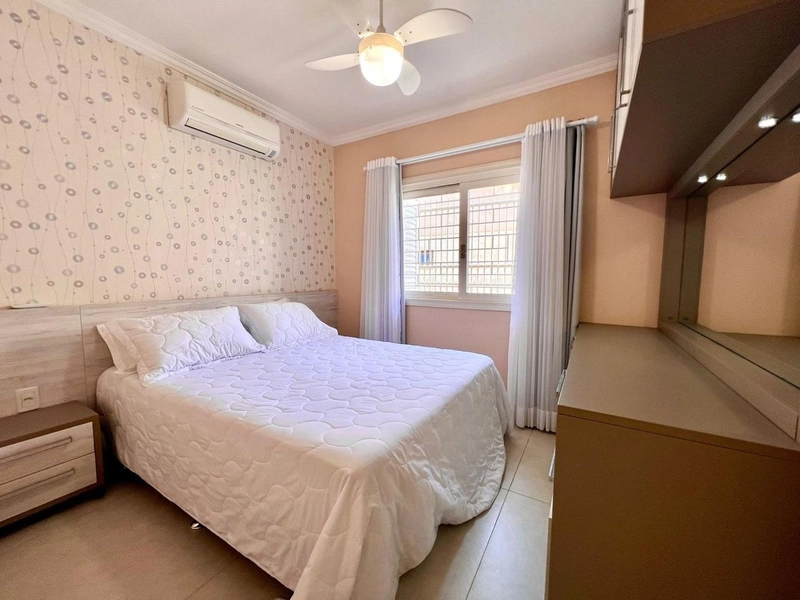 Casa á venda no centro de Xangri-lá: 8ª foto da galeria de imagens do imóvel