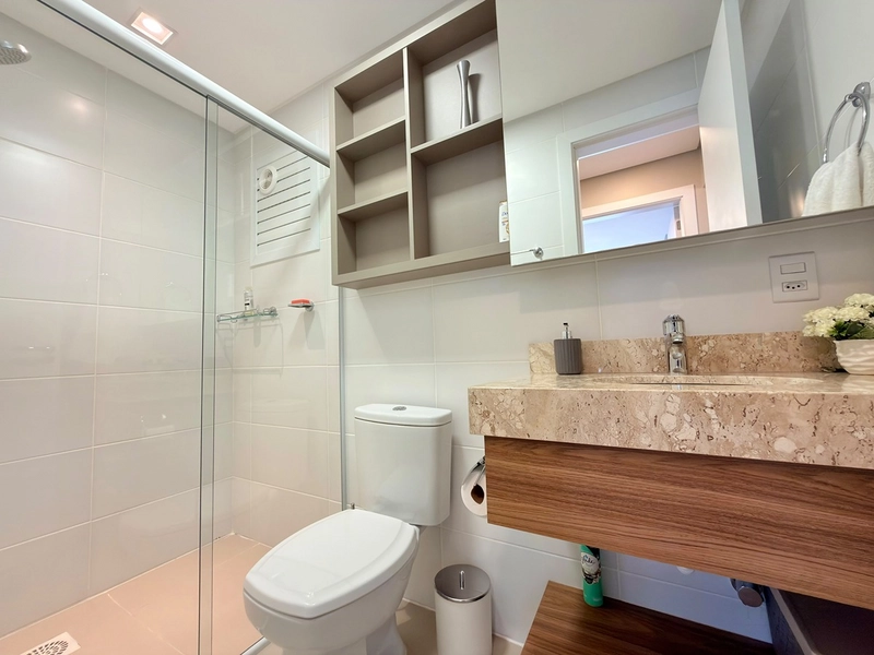 APARTAMENTO À VENDA EM CAPÃO DA CANOA! ANDAR ALTO • mobiliado e decorado! 2 VAGAS • PRÓXIMO AO MAR: 15ª foto da galeria de imagens do imóvel