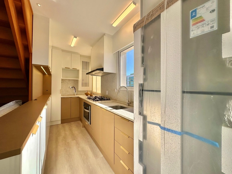 Duplex com terraço, 3 dormitórios, mobiliado, vaga!: 10ª foto da galeria de imagens do imóvel