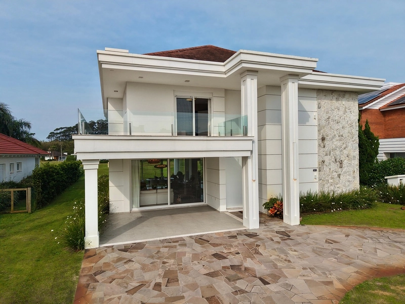 CASA À VENDA EM XANGRI-LÁ!  GREEN VILLAGE GOLF CLUB: 1ª foto da galeria de imagens do imóvel