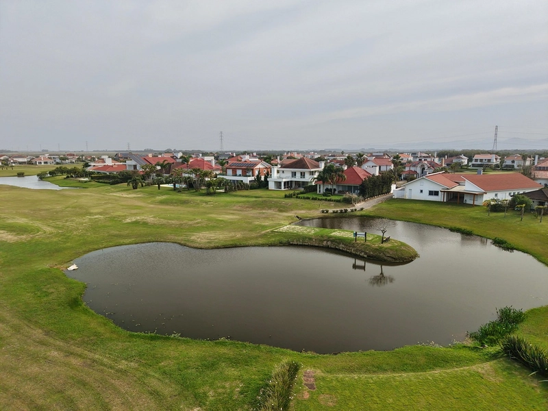 CASA À VENDA EM XANGRI-LÁ!  GREEN VILLAGE GOLF CLUB: 42ª foto da galeria de imagens do imóvel