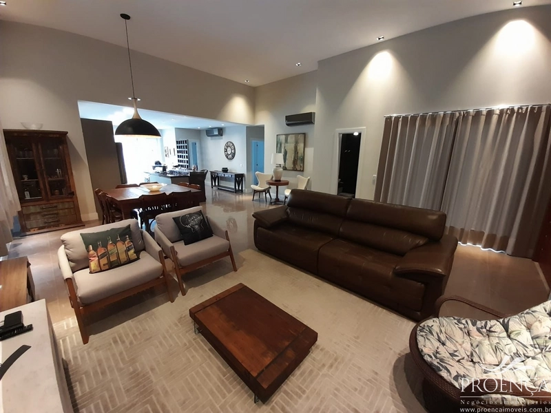 Casa no Condomínio Quintas do Lago com 03 suítes: 4ª foto da galeria de imagens do imóvel
