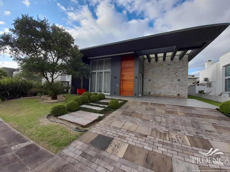 Casa no Condomínio Quintas do Lago com 03 suítes: 1ª foto da galeria de imagens do imóvel