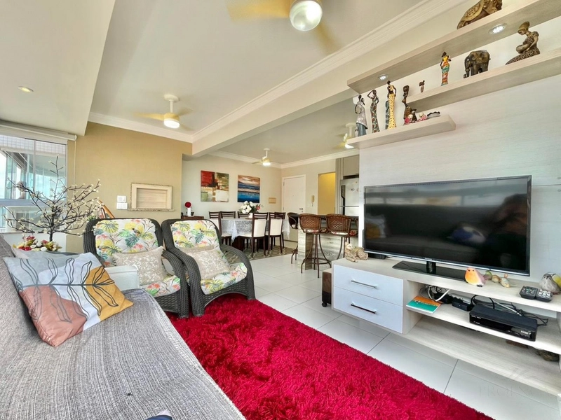 Apartamento de  3Dormitórios vista mar ( Avenida Poti ): 9ª foto da galeria de imagens do imóvel