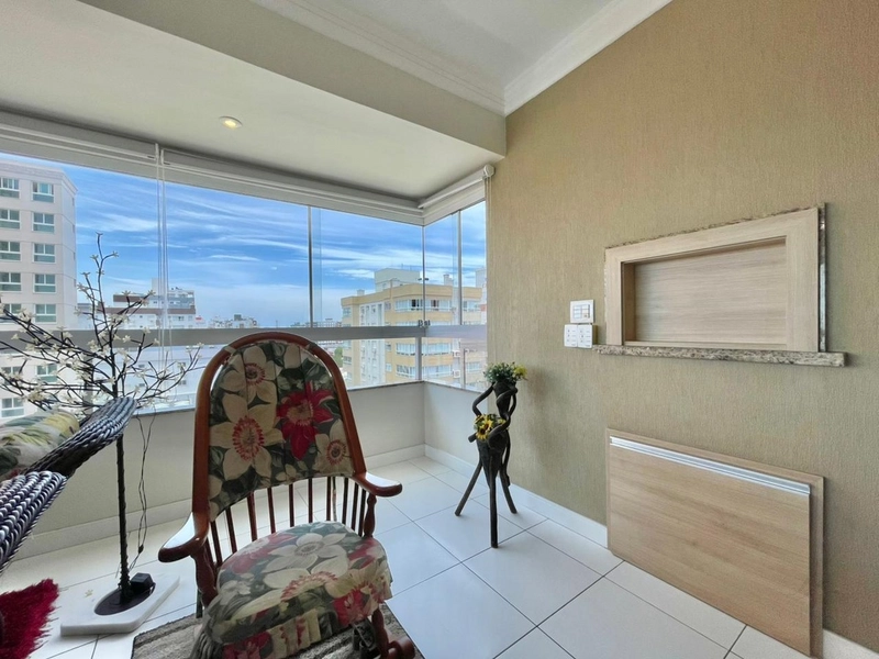 Apartamento de  3Dormitórios vista mar ( Avenida Poti ): 8ª foto da galeria de imagens do imóvel