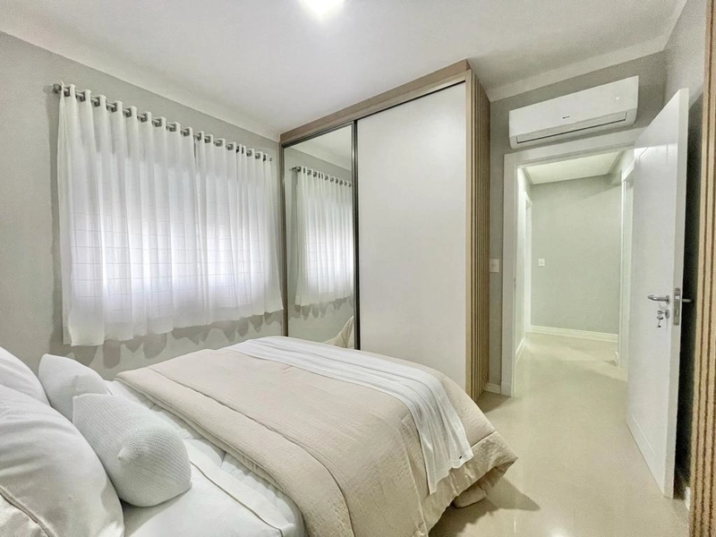 Em Frente a Praça , com uma linda Vista. Prédio com Infra Completa.: 27ª foto da galeria de imagens do imóvel