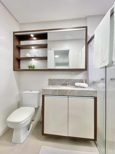 Em Frente a Praça , com uma linda Vista. Prédio com Infra Completa.: 24ª foto da galeria de imagens do imóvel