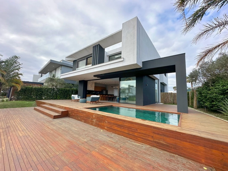 Sobrado 5 Suítes, Condomínio em Malibu Beach Residence, Xangri-lá: 6ª foto da galeria de imagens do imóvel