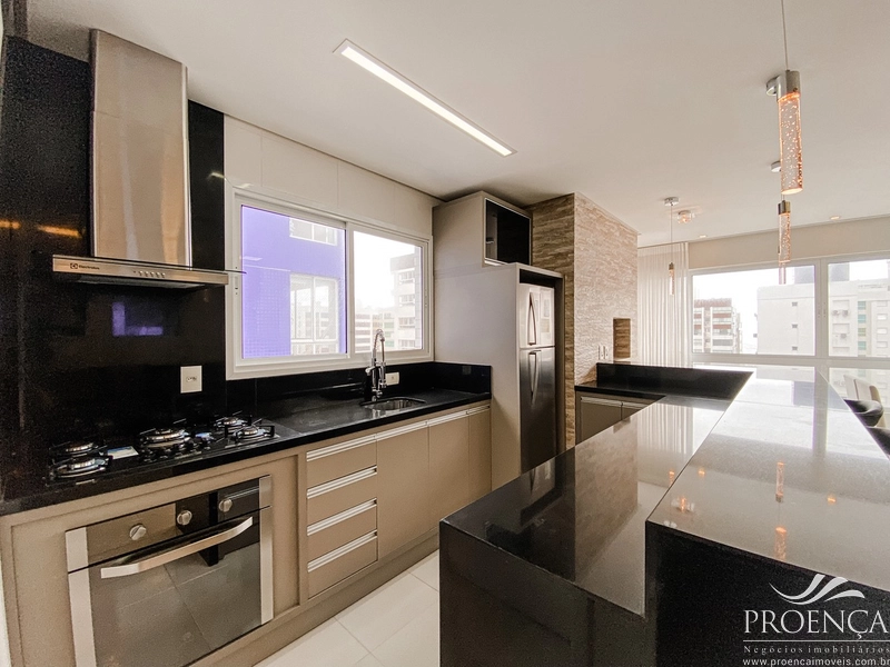 Apartamento  de 3 dormitórios , Mobiliado e Decorado. 60 x Para Pagar: 3ª foto da galeria de imagens do imóvel