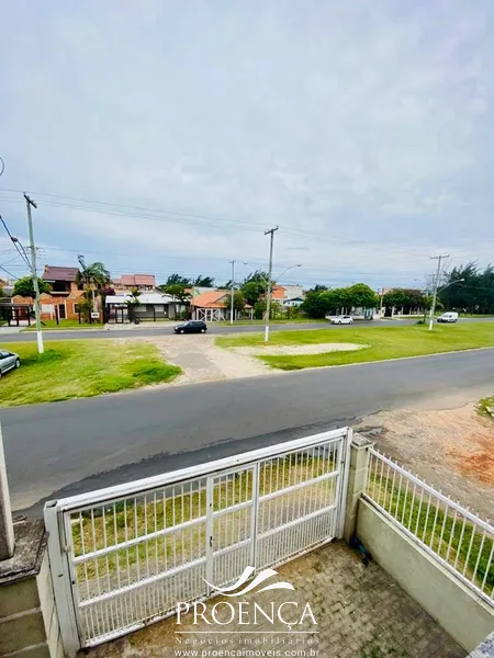 De frente lindo sobrado de esquina Mobiliado.: 16ª foto da galeria de imagens do imóvel