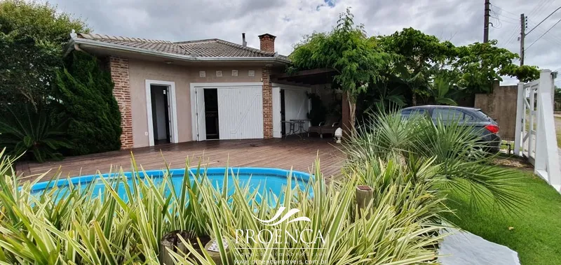 Belíssima casa há 3 quadras do mar em Xangri-lá: 3ª foto da galeria de imagens do imóvel