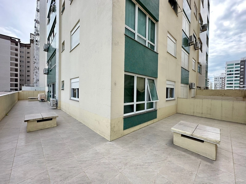 Apartamento 2 dormitórios, ótima localização. Zona Nova.: 1ª foto da galeria de imagens do imóvel