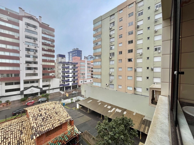 Centro! Apartamento 2 dormitórios com terraço, churrasuqueira, box!: 2ª foto da galeria de imagens do imóvel